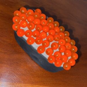 🛍 Novelty Sushi Roll with Fish Eggs Roe Pushpins Push Pins Fred Maki Tacks
